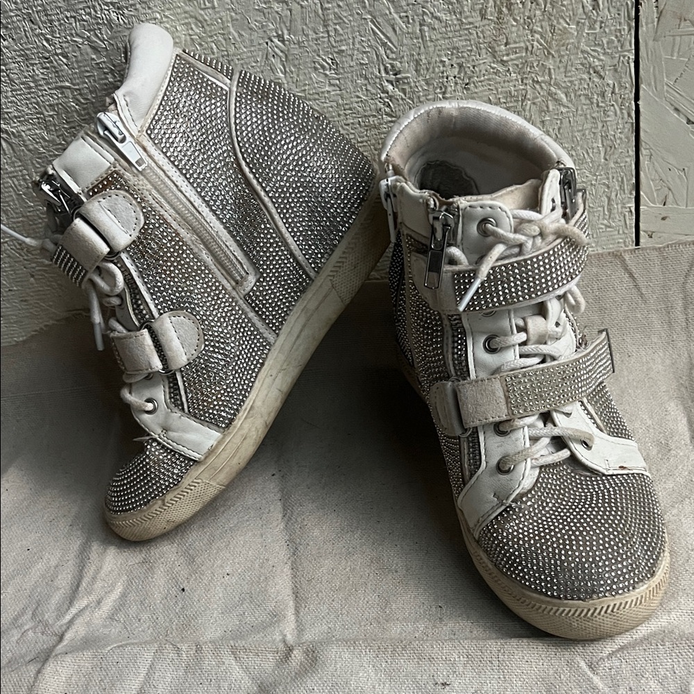 INC Sparkle High-Top wedge heel Sneakers in white